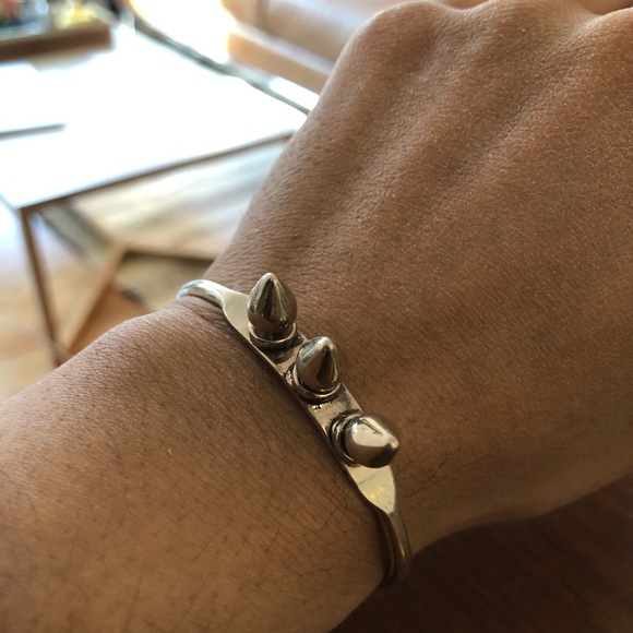 Solid brass spike ID bracelet cuff in silver - Picture 3 of 3